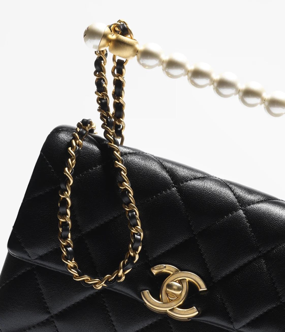 CHANEL AS5001  4.jpg